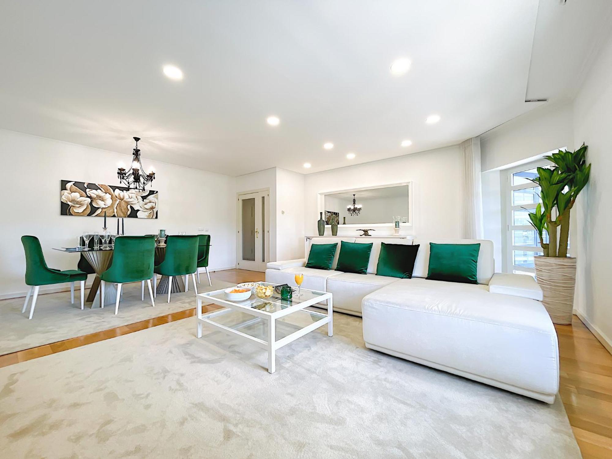 Prestige Entire 3 Bedroom Luxury Apartamento *